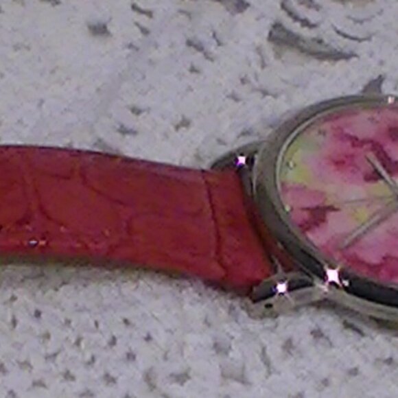 Vintage Anne Klein Wrist Watch with Leather Band - Picture 5 of 11